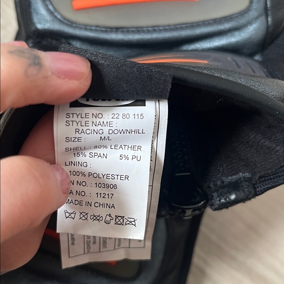 Reusch gloves - Picture 4 of 4